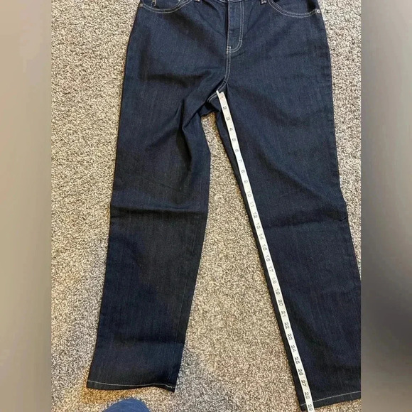 STYLE & CO JEANS DARK  BLUE DENIM NATURAL FIT POCKETS CROP STRETCH SIZE 8 SHORT - Picture 9 of 10